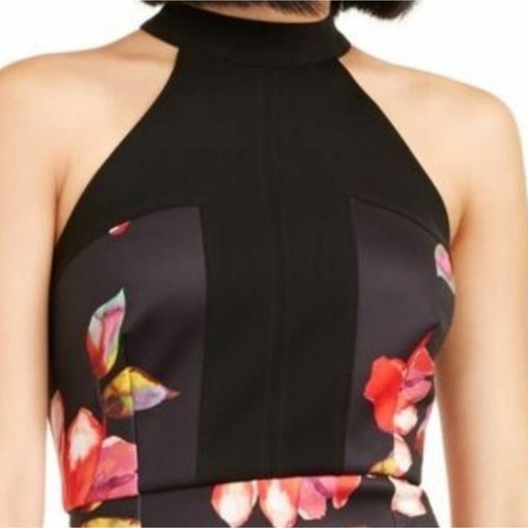 NEW! TRINA TURK Halter Neckline Floral Dress 8. - Picture 3 of 6